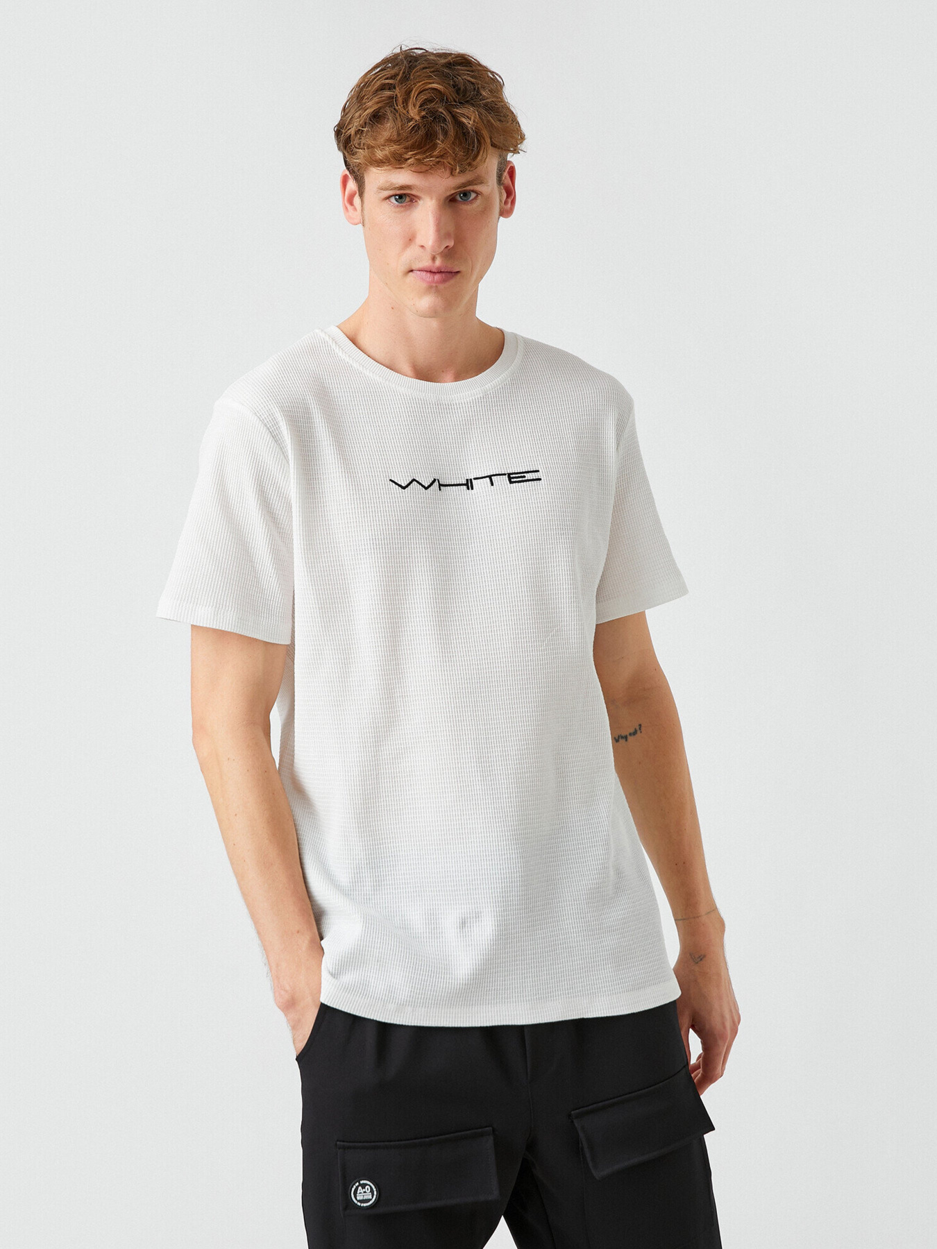 Футболка Koton модель 2YAM11936HK000 Фото