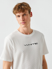 Футболка Koton модель 2YAM11936HK000 Фото