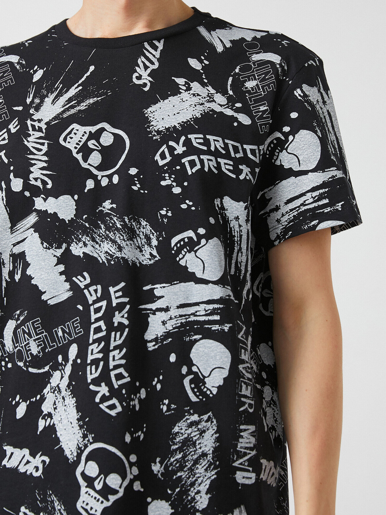 Футболки и поло Koton модель 2SAM10371HK9D9 Фото