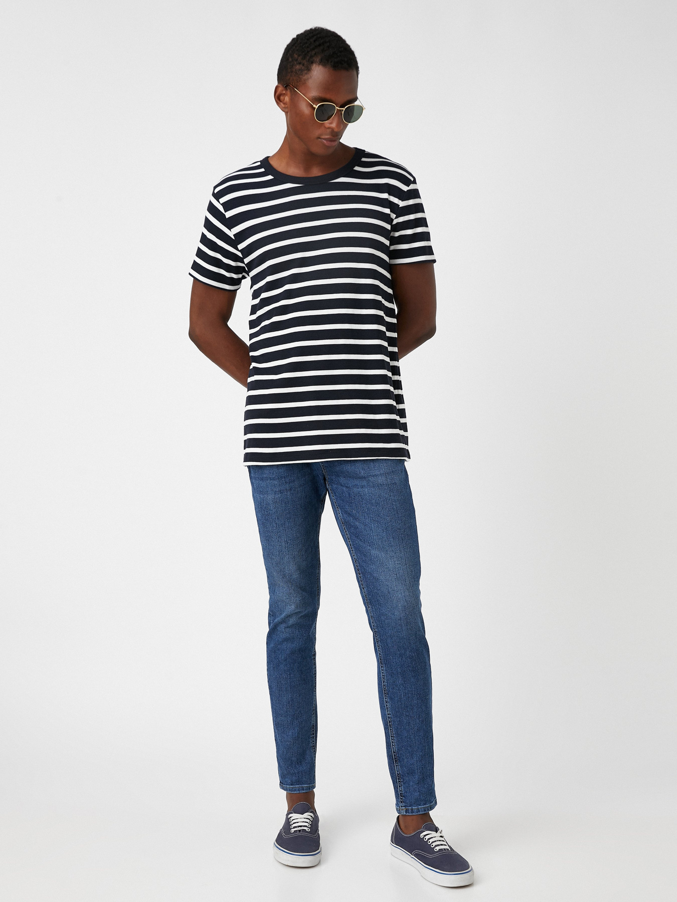 Завужені джинси Koton модель 2YAM43229MD740 Фото