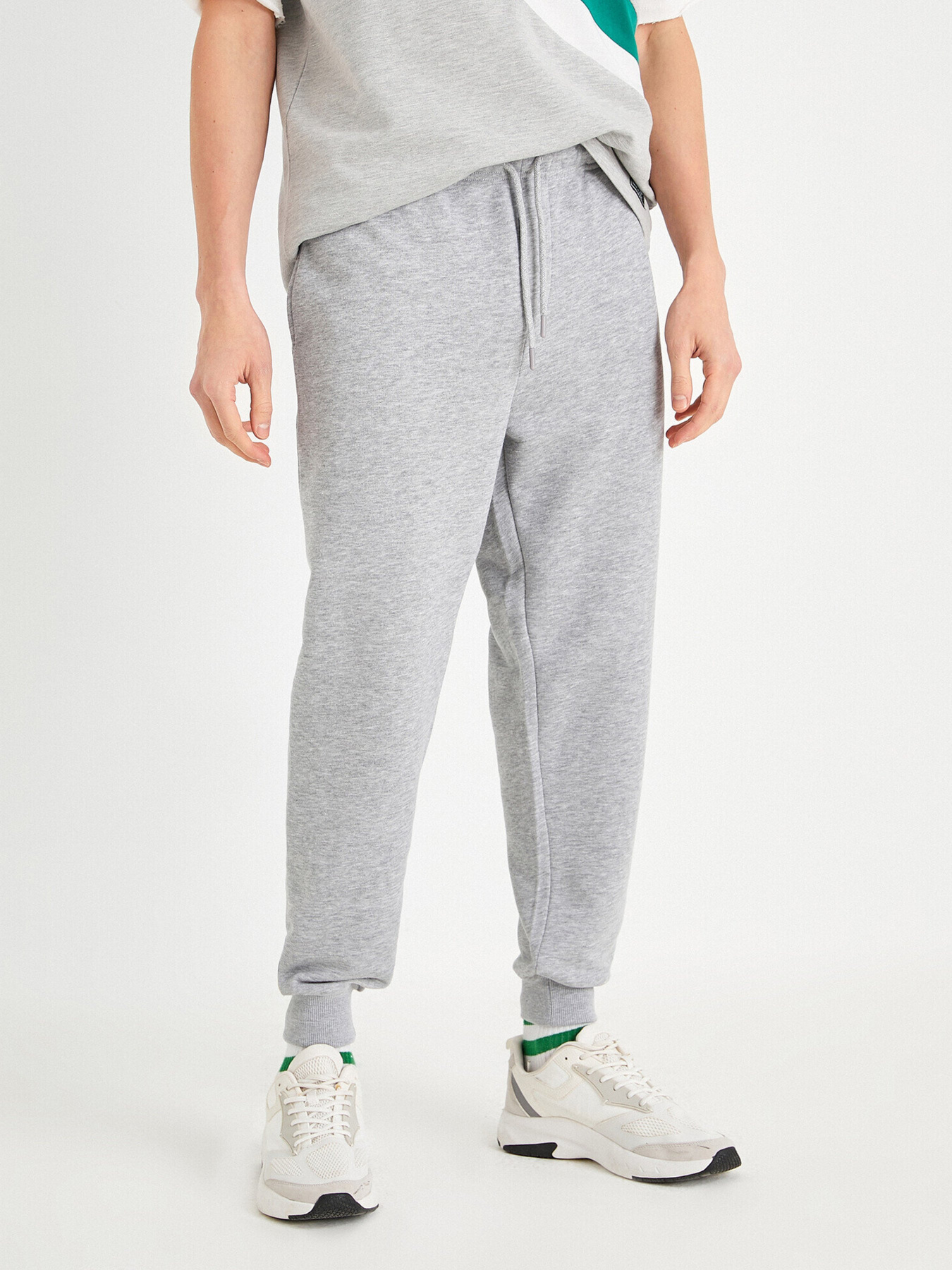 Джогери Koton модель 3WAM40026MK027 Фото