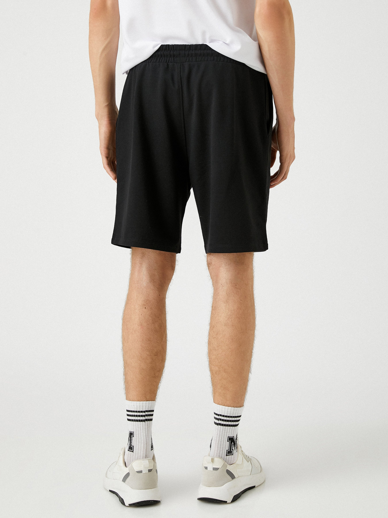 Повсякденні шорти Koton модель 3WAM40085NK999 Повсякденні шорти Koton модель 3WAM40085NK999 Фото