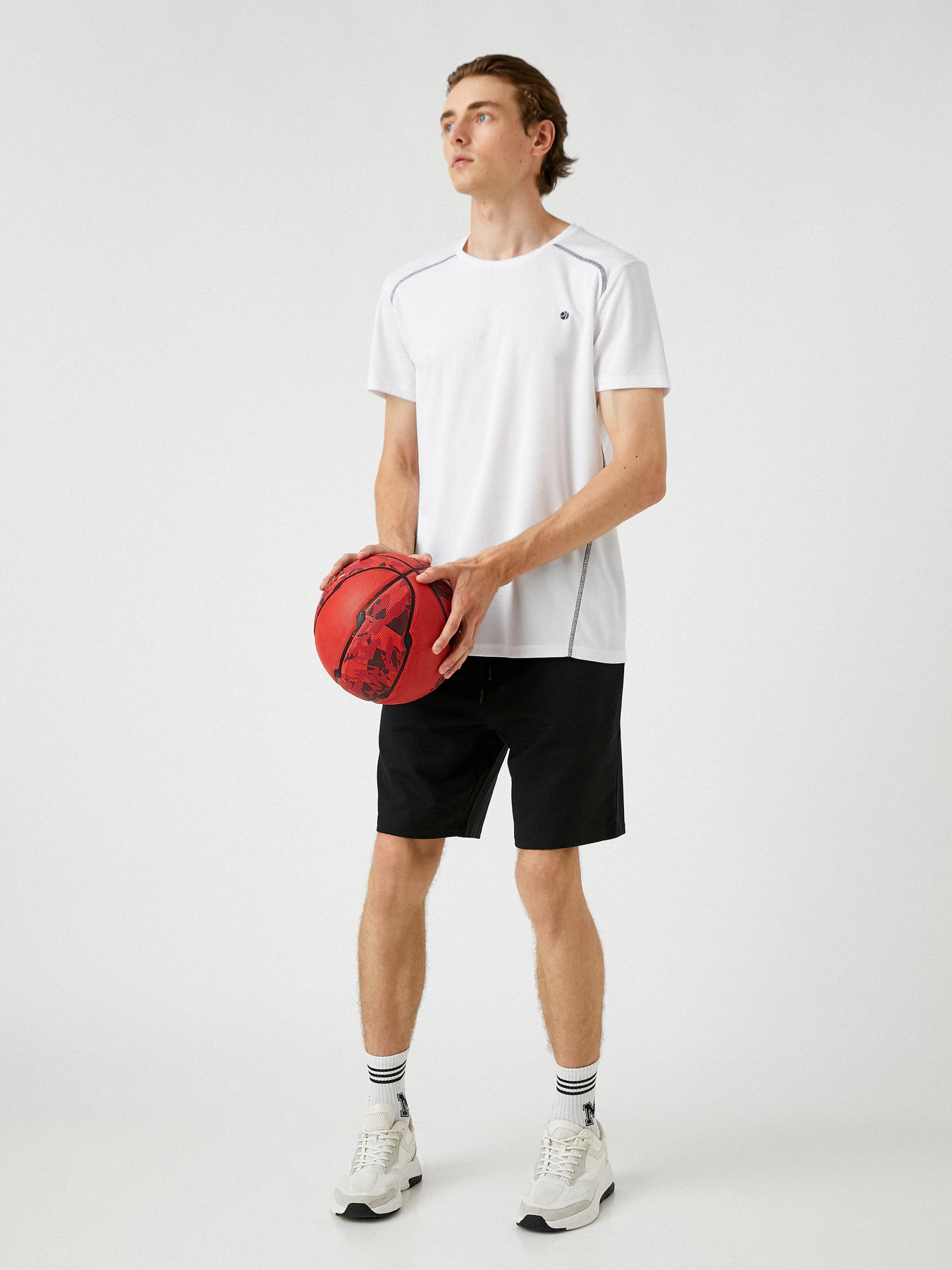 Повсякденні шорти Koton модель 3WAM40085NK999 Повсякденні шорти Koton модель 3WAM40085NK999 Фото