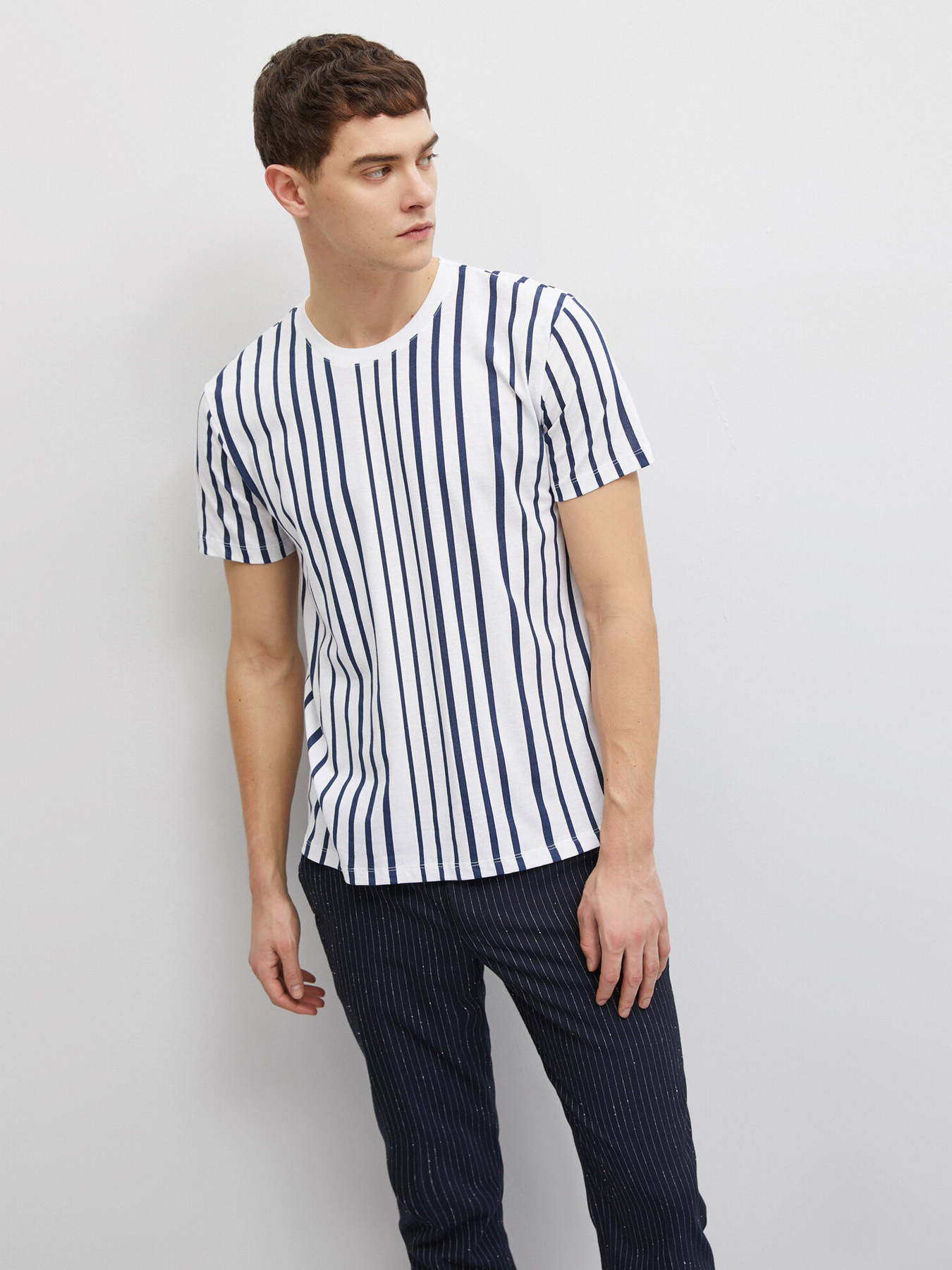 Футболки і поло Koton модель 1YAM12020LK02L Фото