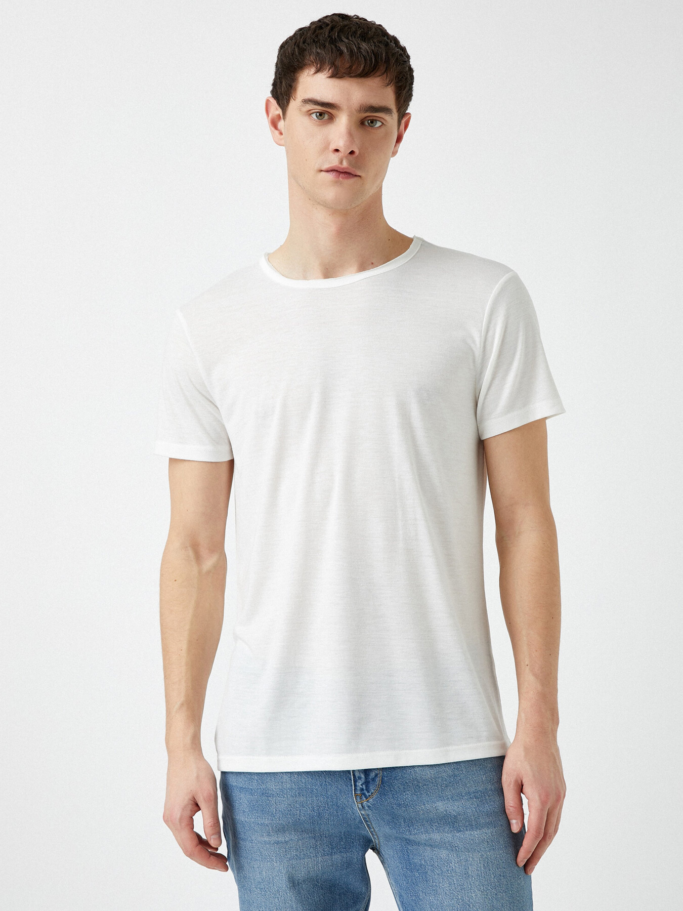 Футболки и поло Koton модель 1YAM12018LK000 Фото