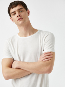 Футболки и поло Koton модель 1YAM12018LK000 Фото