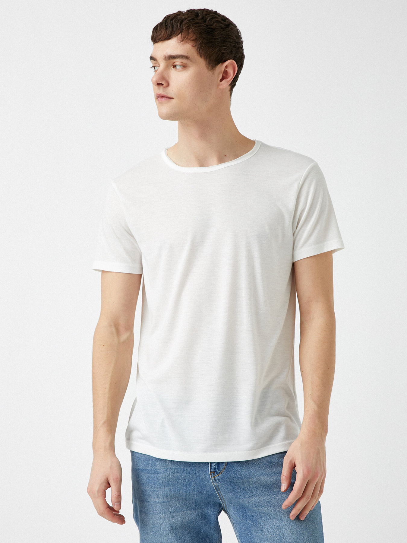 Футболки и поло Koton модель 1YAM12018LK000 Фото