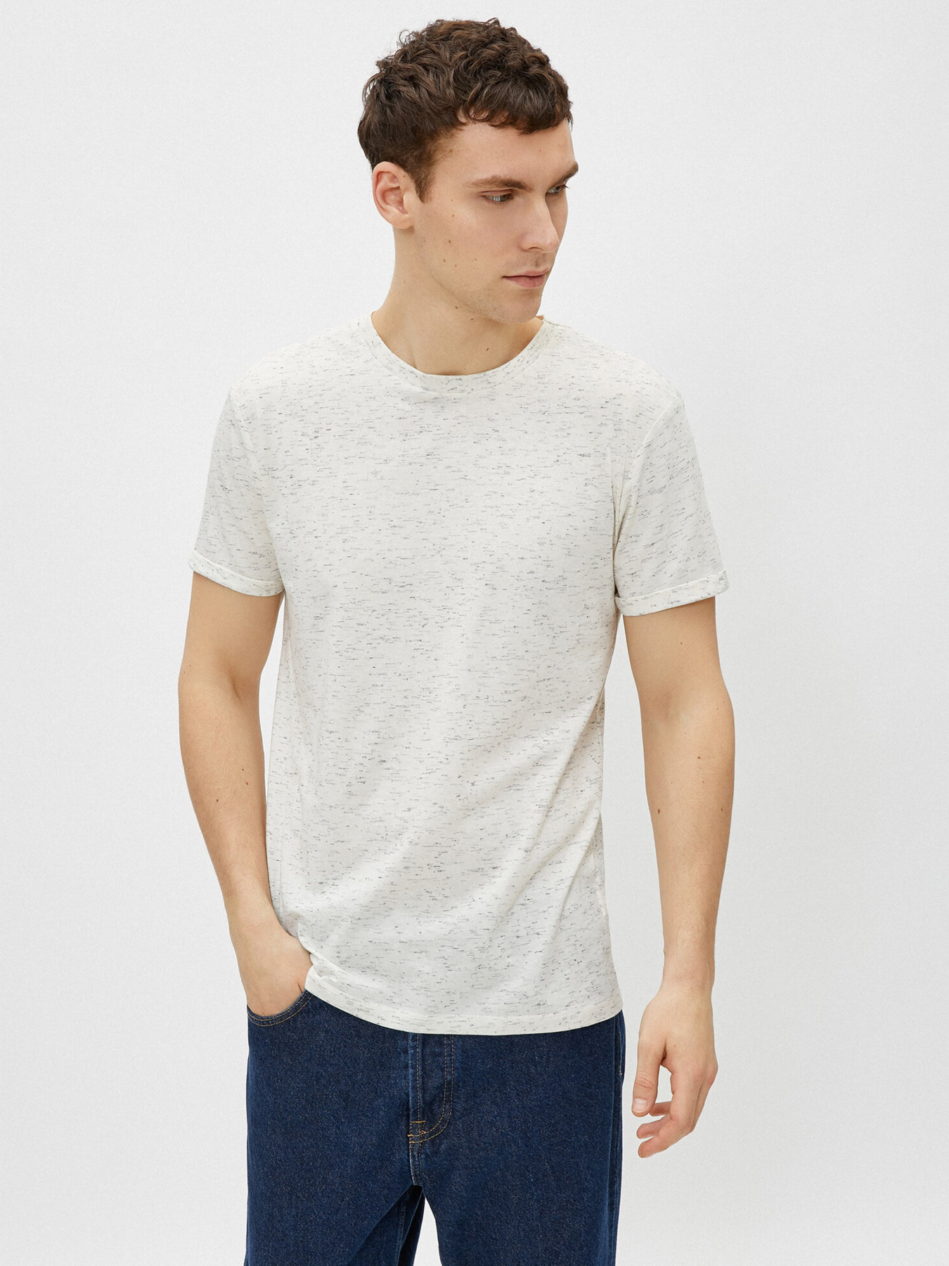 Футболки и поло Koton модель 1YAM12010OK000 Фото