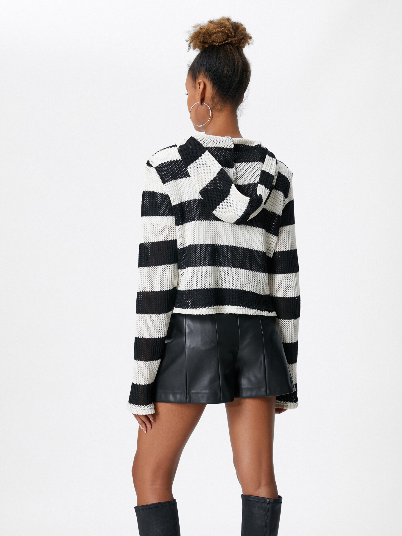 Джемпер Koton модель 4WAL10323IK9S9 Джемпер Koton модель 4WAL10323IK9S9 Фото