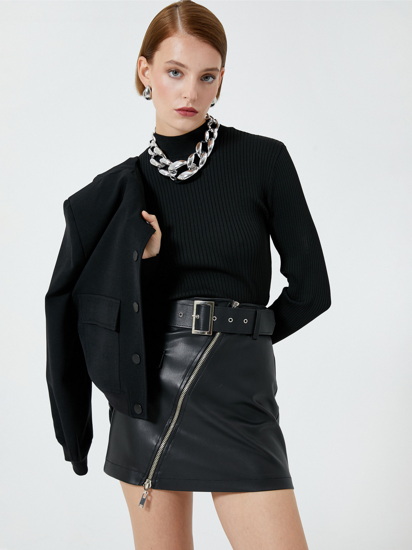 Водолазка Koton модель 3WAK90096HT999 Фото