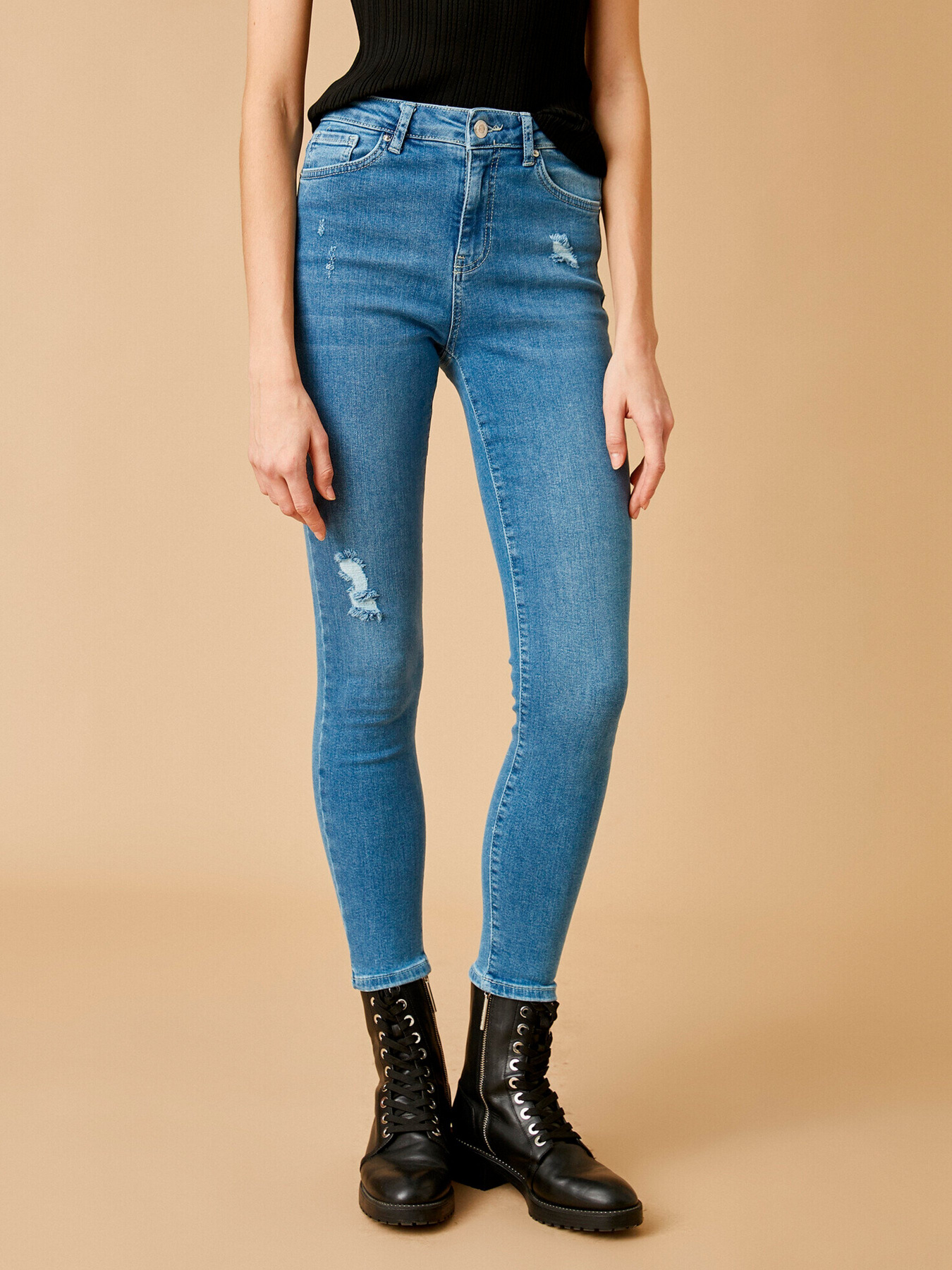 Джинсы Koton модель 1YAK47114MDLGT Фото