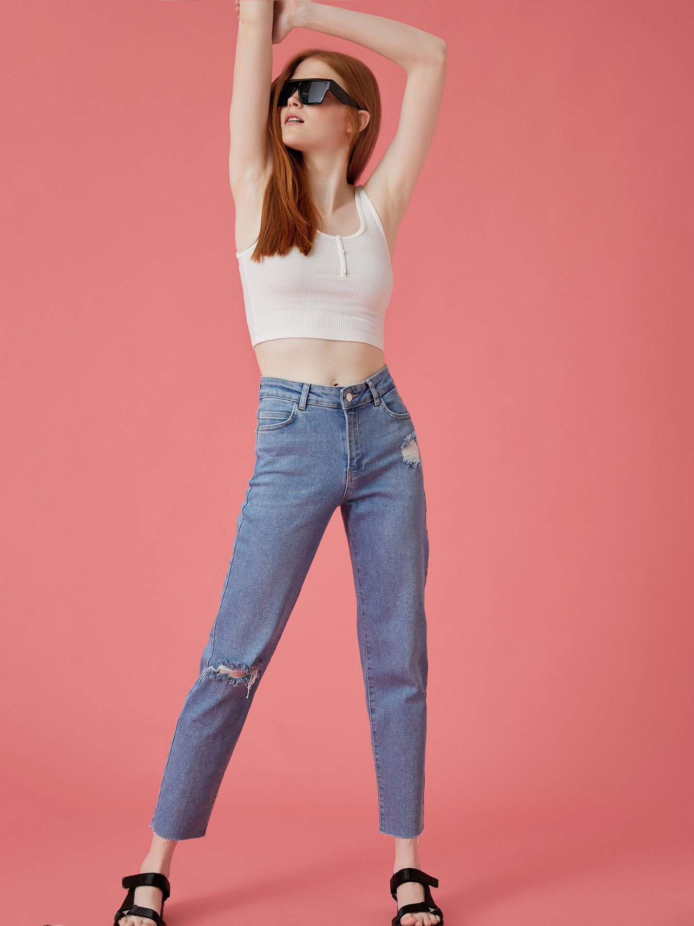 Джинсы Koton модель 1YAK47231MDMID Фото