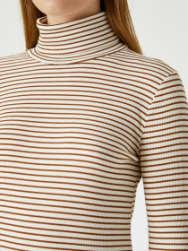 Водолазка Koton модель 2KAK13189EK01N Фото