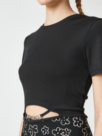 Футболка Koton модель 3SAL10178IK010 Фото