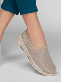 Сліпони Skechers GoWalk 5 модель 15901W TPE Фото
