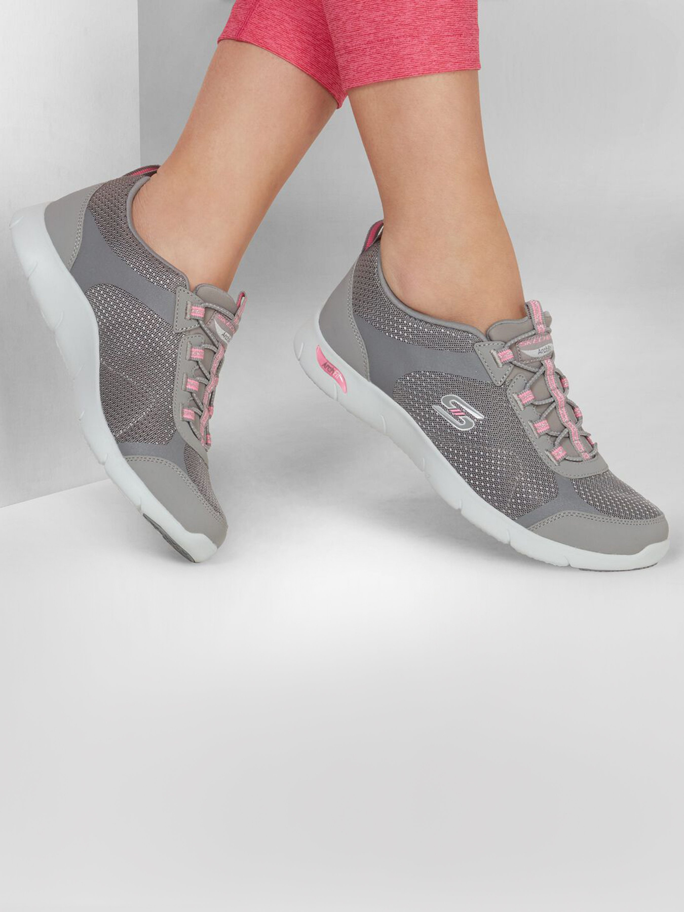 Кроссовки Skechers модель 104165 GYPK Фото