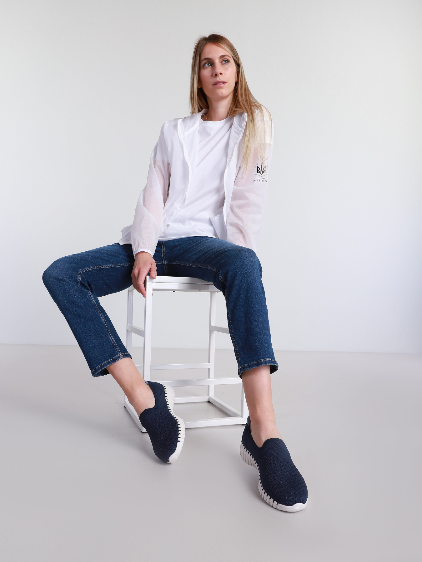 Сліпони Skechers GOwalk Smart - Sunday Brunch модель 124315 NVBL Фото