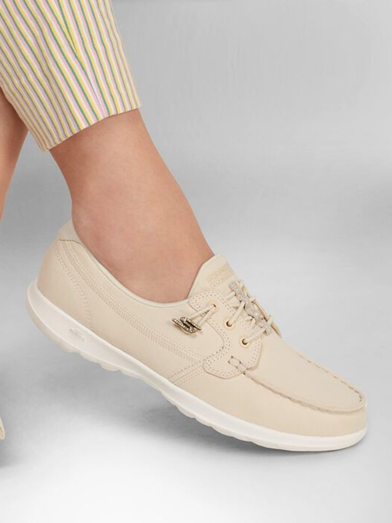 Мокасини Skechers GOwalk Lite – Upbeat модель 136093 NAT Фото