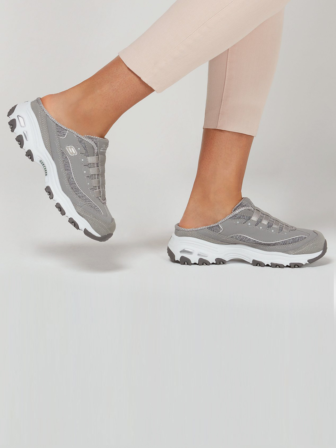 Шльопанці Skechers D'Lites - Resilient модель 11940 GYW Фото