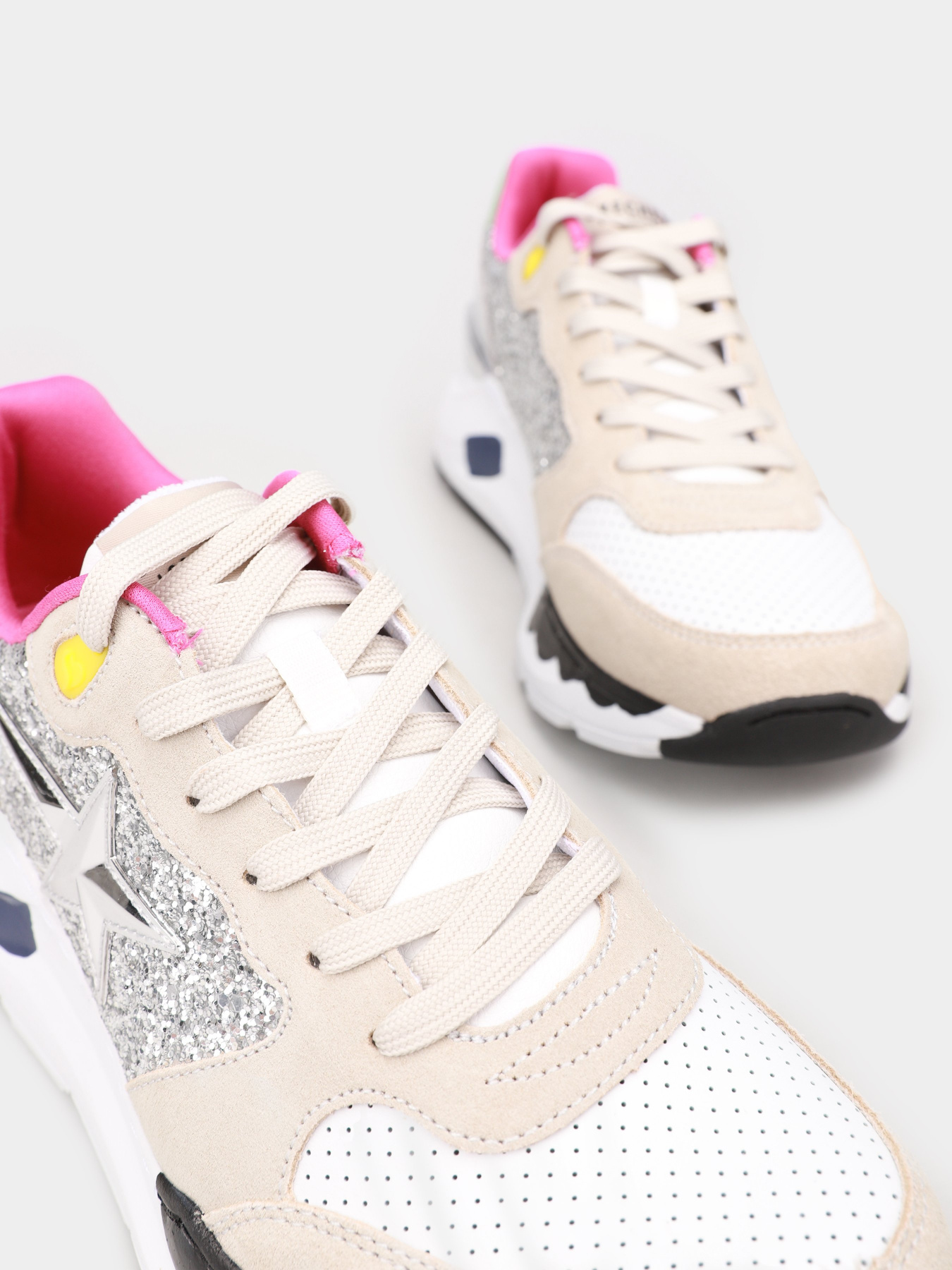 Кросівки Skechers Rovina - Star Shoeters модель 155465 WMLT Фото