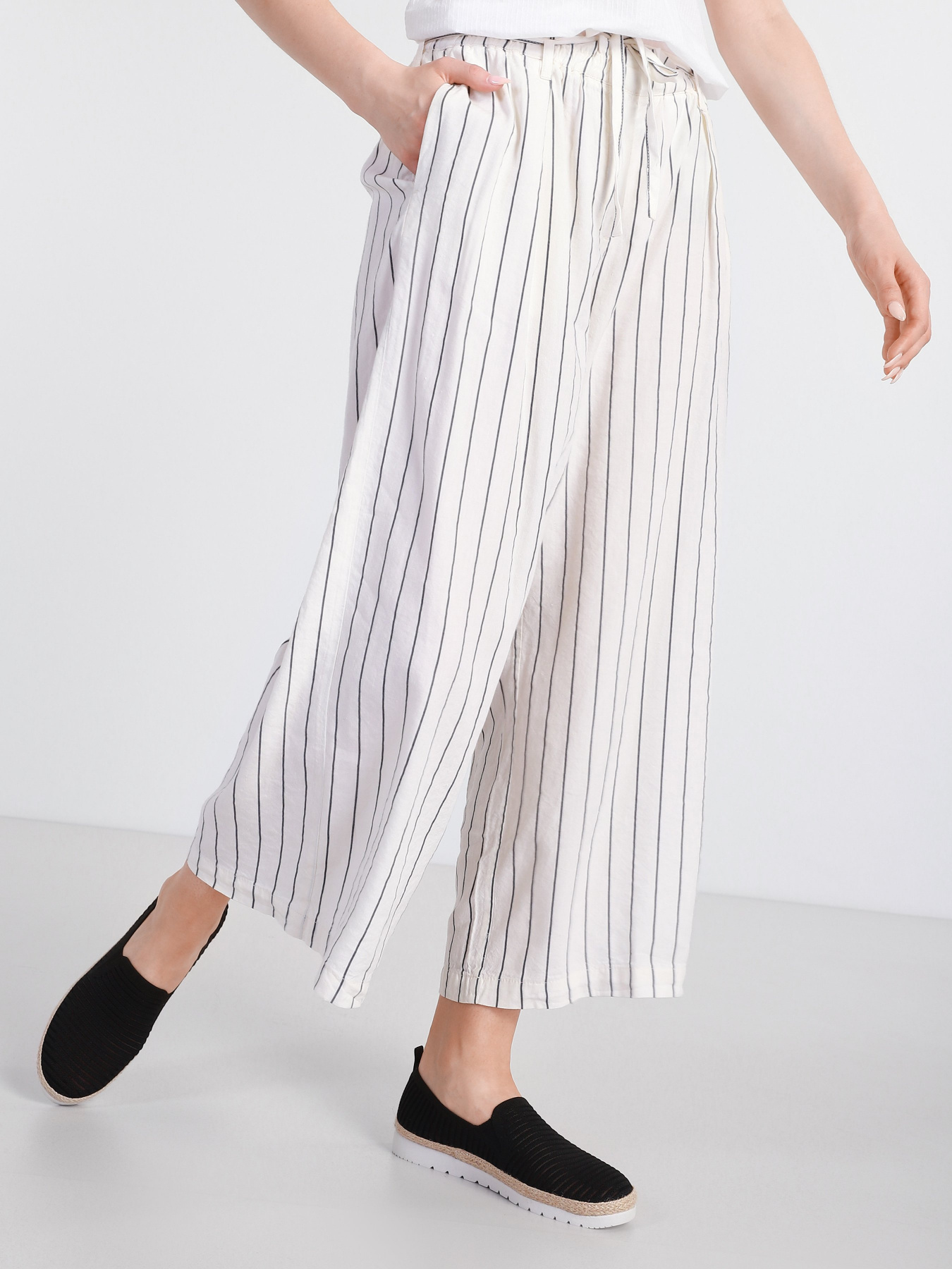 Эспадрильи Skechers BOBS Flexpadrille 3.0 - Pastel Sky модель 113245 BLK Фото