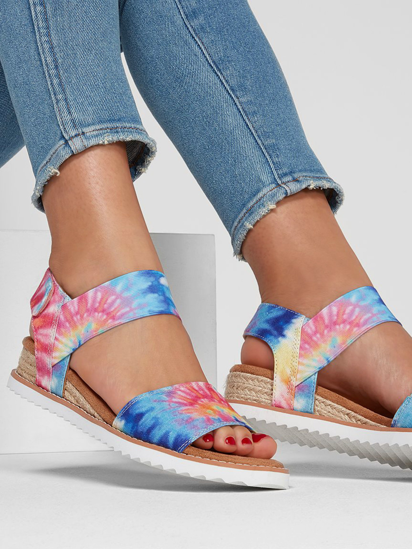 Босоніжки Skechers BOBS Desert Kiss - Golden Flower модель 113191 PKMT Фото