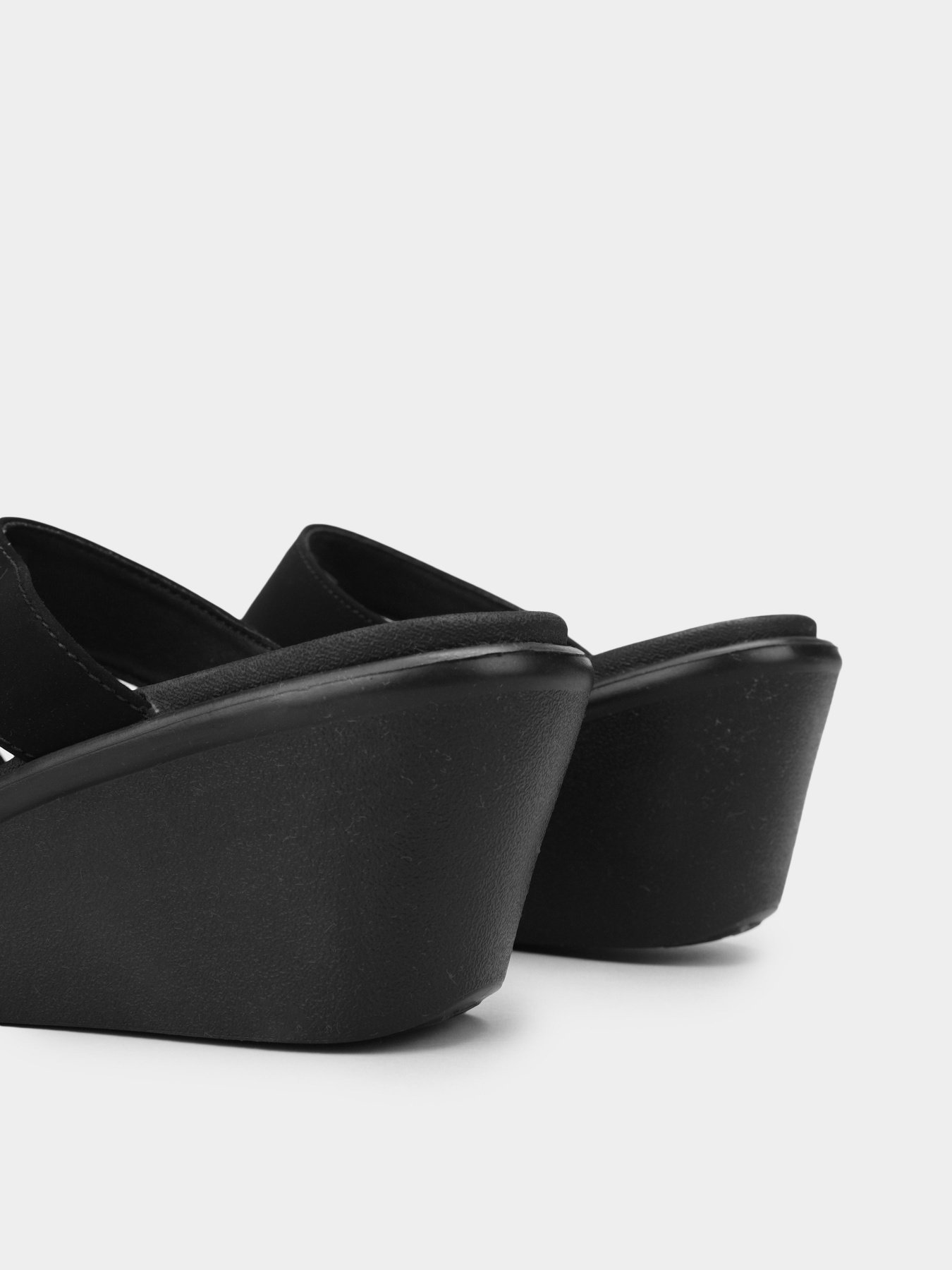 Шлепанцы Skechers Rumble On модель 33216 BLK Фото