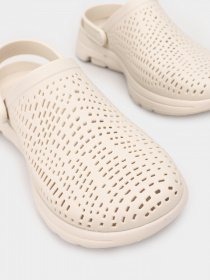 Шльопанці Skechers Foamies: GOwalk 5 модель 111144 NAT Фото