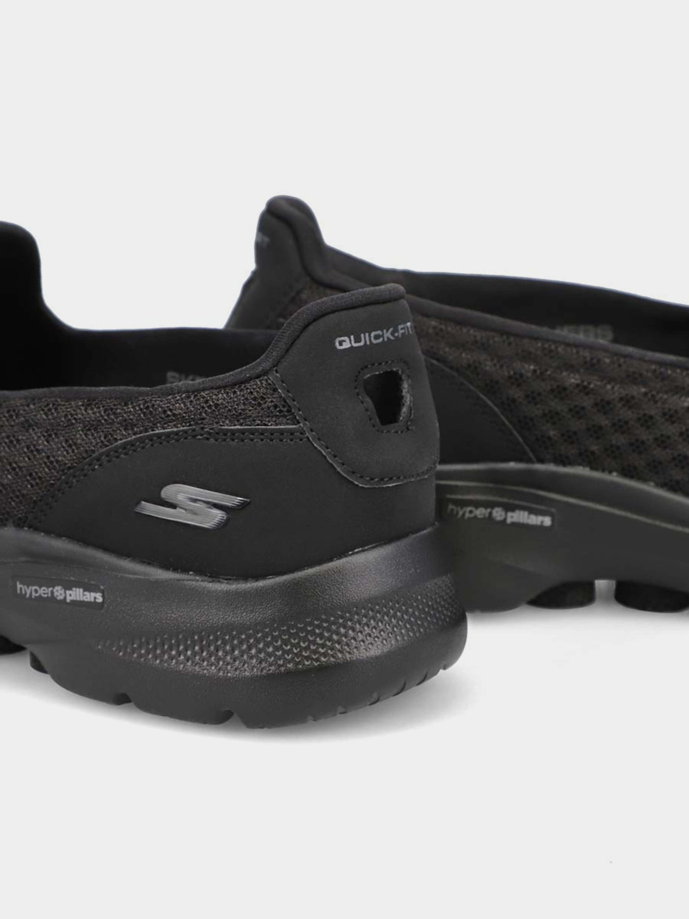 Слипоны Skechers GOwalk 6 модель 124508 BBK Фото