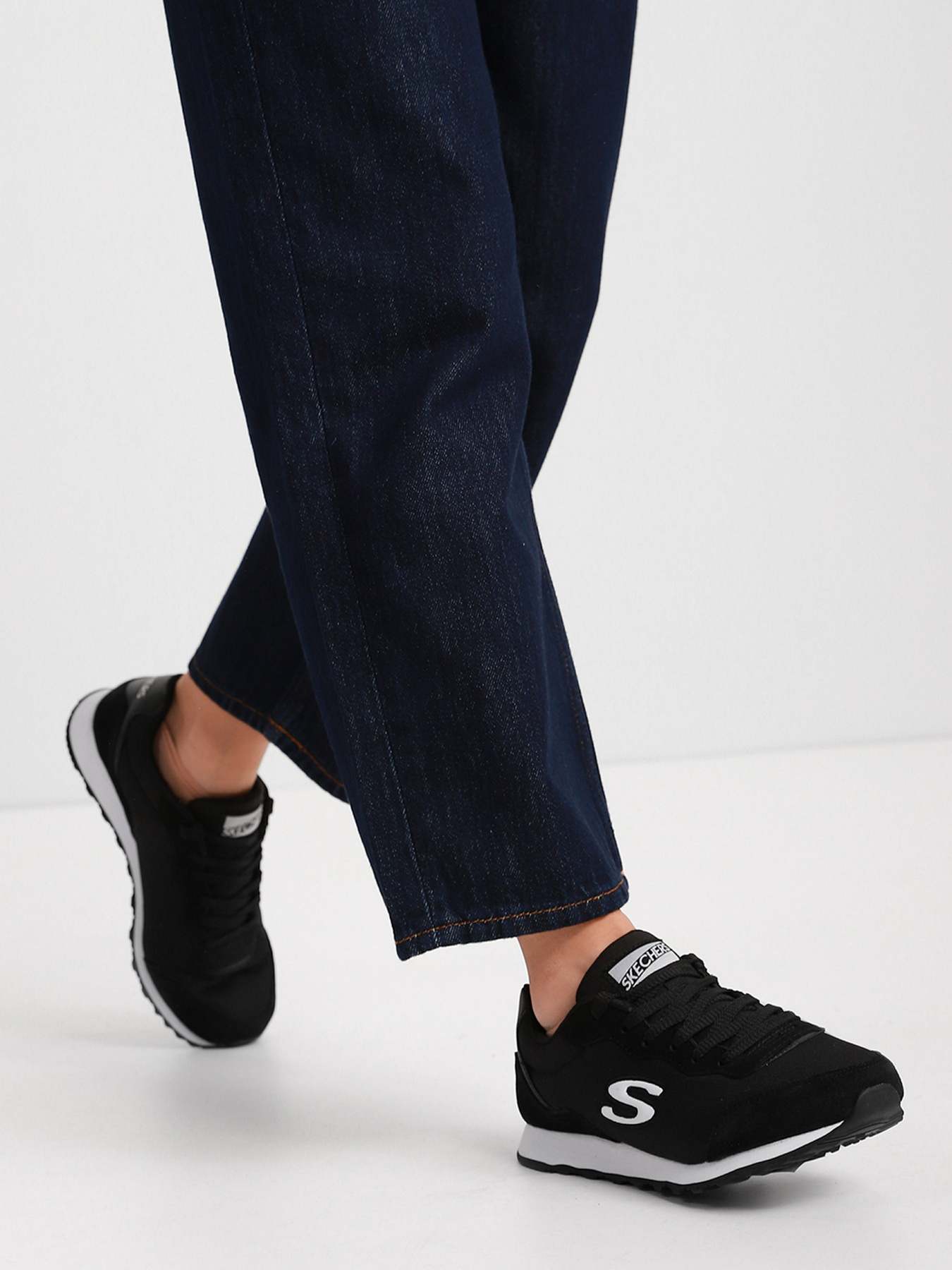 Кроссовки повседневные Skechers OG 85 - Vibe'in модель 155354 BKW Фото