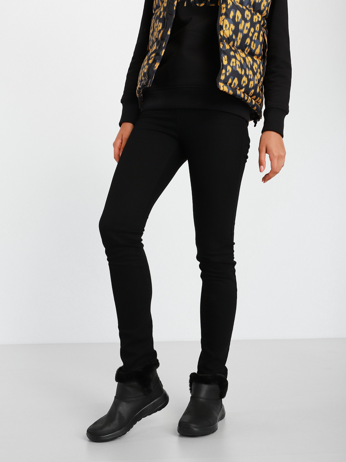 Ботинки Skechers Endeavor модель 144013 BBK Фото