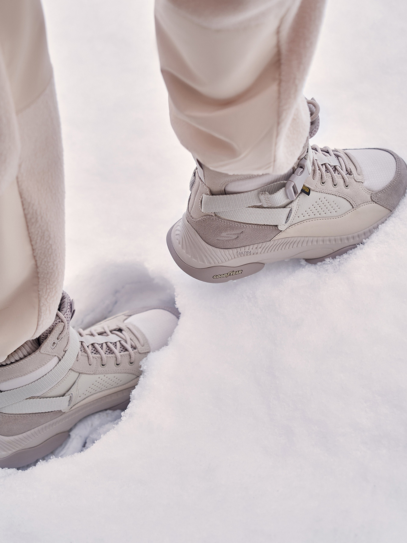 Ботинки Skechers On-The-Go Tempo модель 144301 NAT Фото