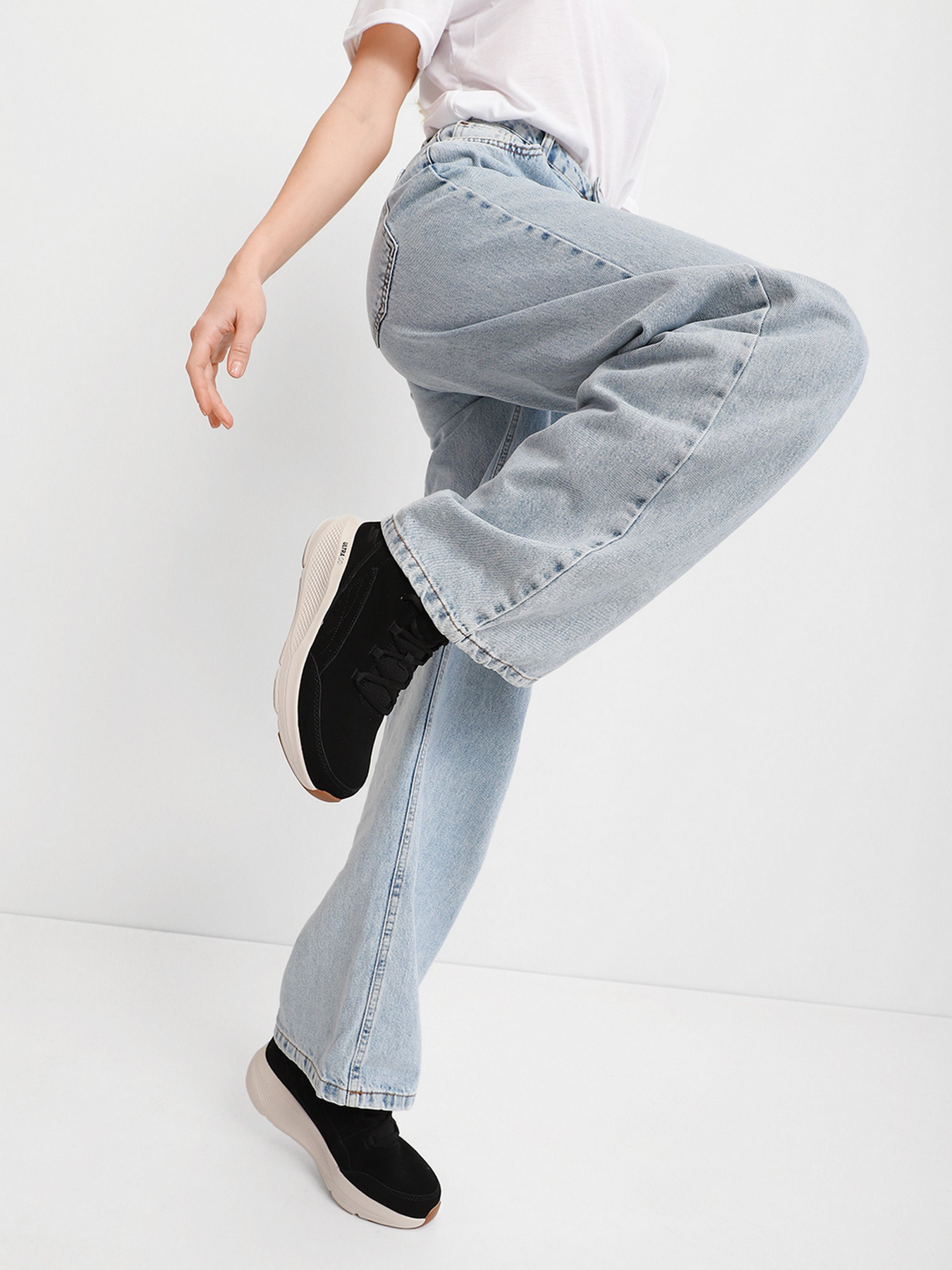 Кроссовки Skechers On-The-Go Elevate модель 144521 BKW Фото