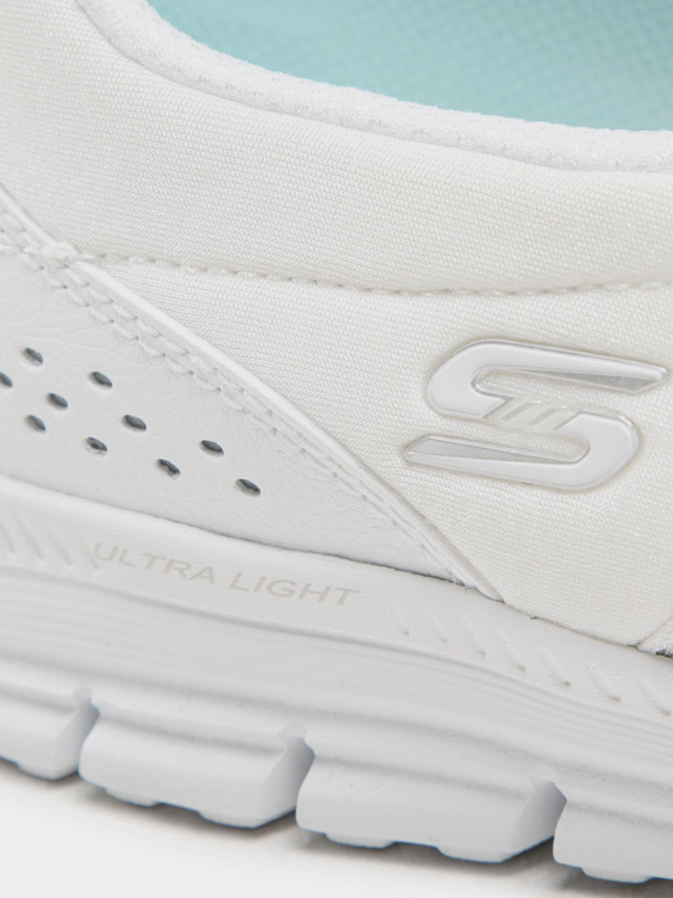 Кроссовки повседневные Skechers Luminate - Forever After модель 104072 WHT Фото