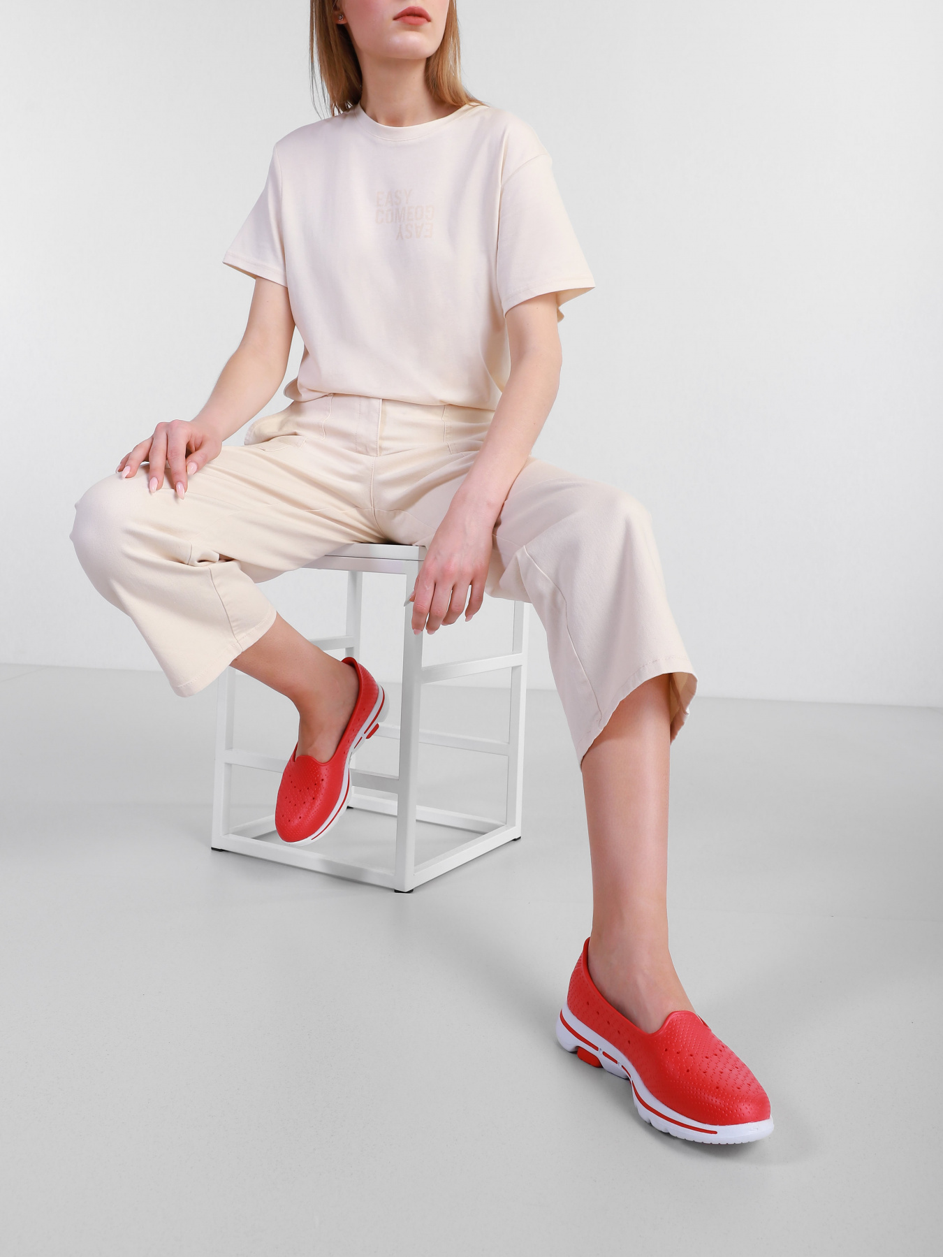 Сліпони Skechers GOwalk 5 - Sun Kissed модель 111105 RED Фото