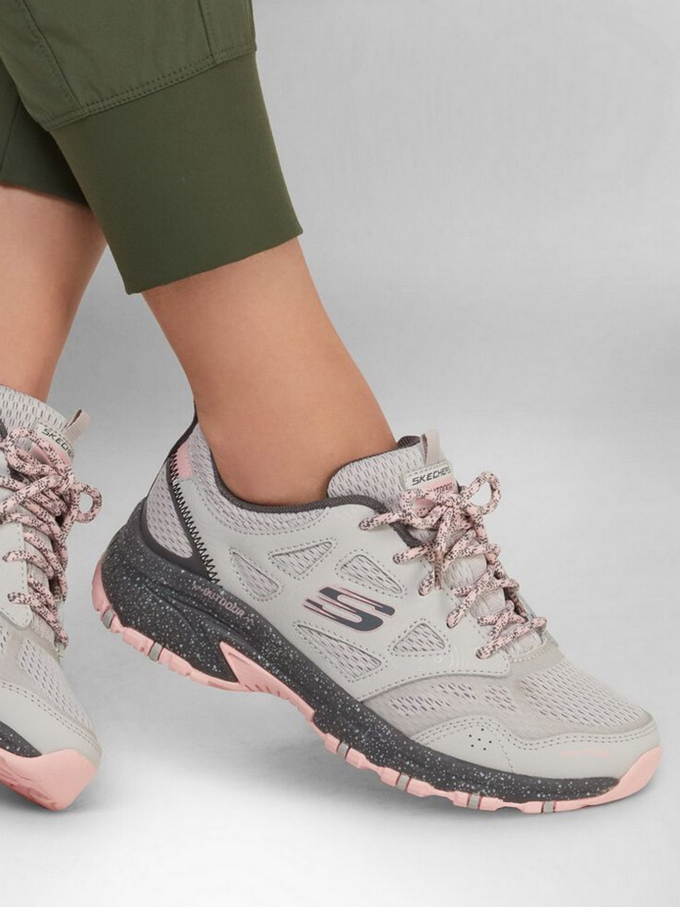 Кроссовки Skechers Hillcrest - Pure Escapade модель 149821 GYPK Фото