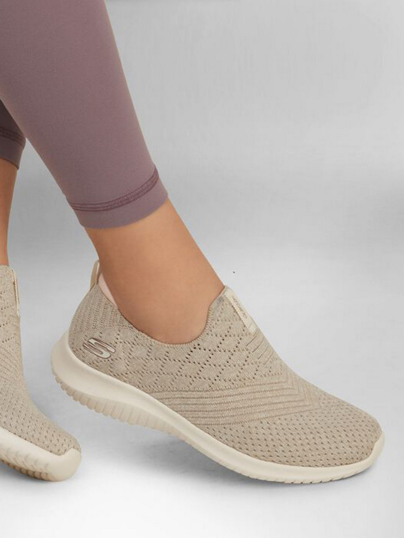 Сліпони Skechers Ultra Flex - Delightful Joy модель 149426 NAT Сліпони Skechers Ultra Flex - Delightful Joy модель 149426 NAT Фото