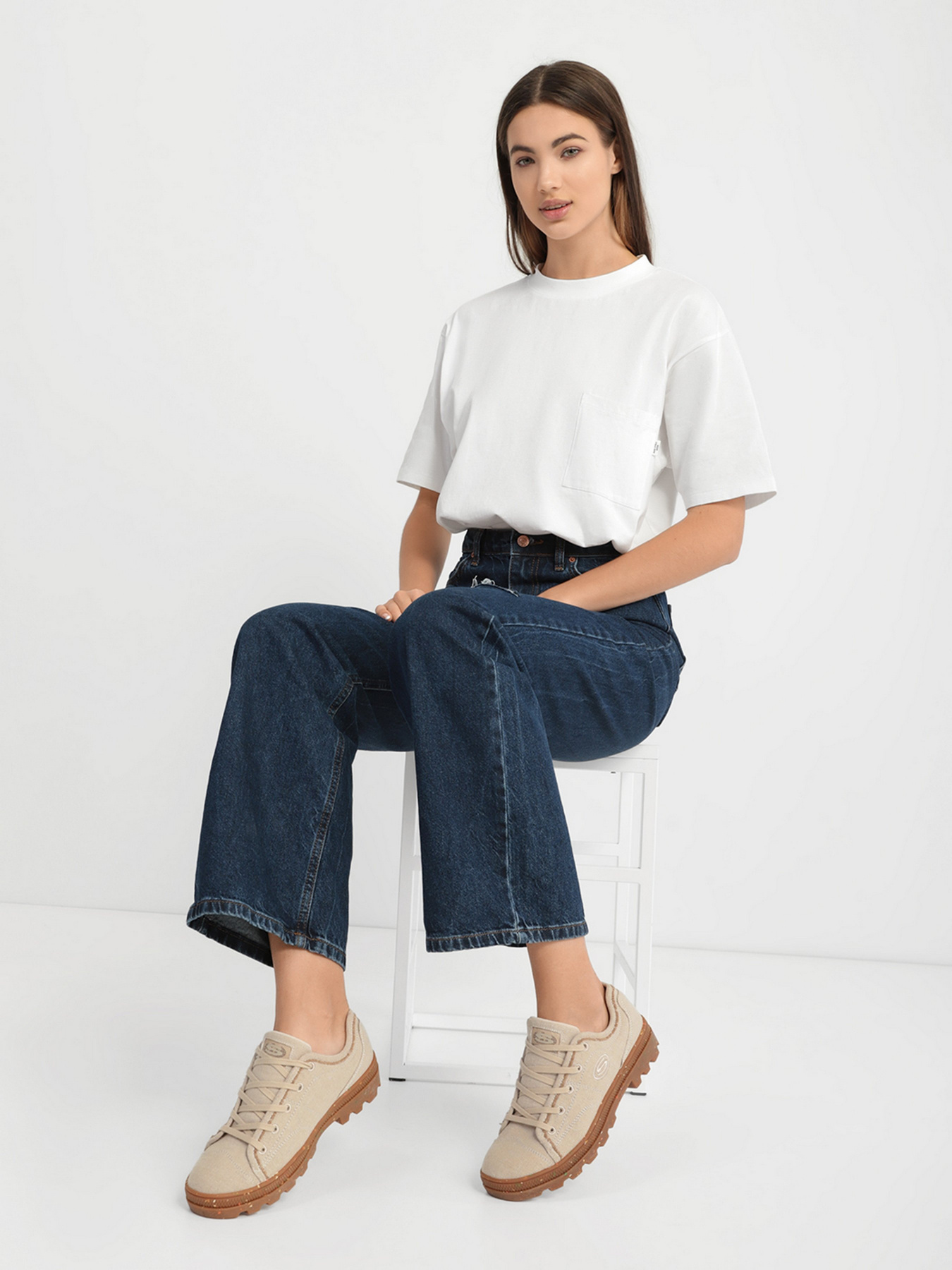 Кеды низкие Skechers Roadies - Natural Roots модель 155346 NAT Фото