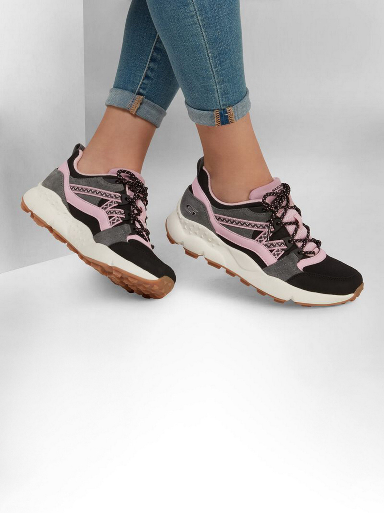 Кроссовки повседневные Skechers BOBS Sport Gosan Trail - Hide-A-Way модель 117141 BKMT Фото