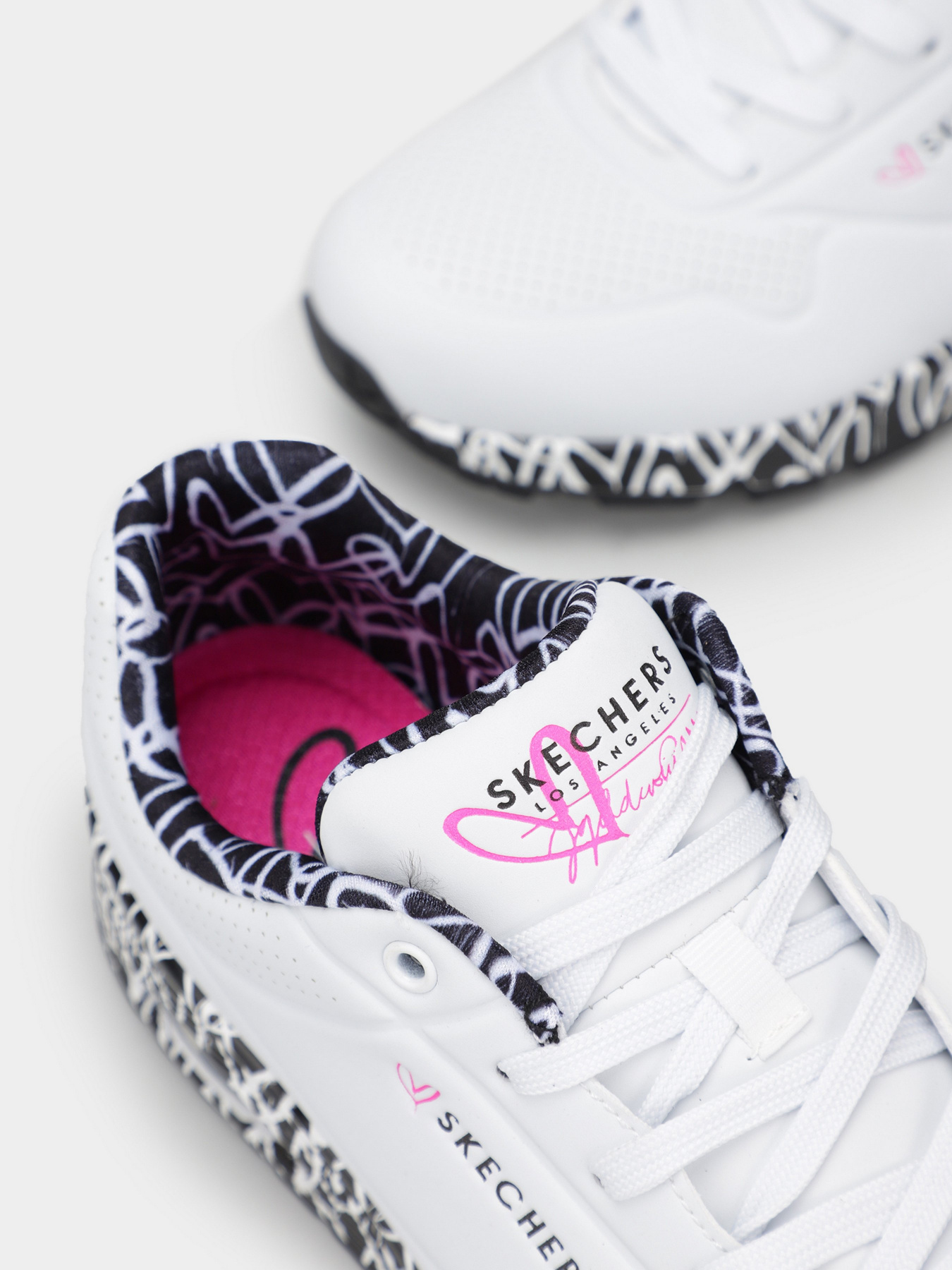 Кроссовки Skechers x JGoldcrown: Uno – Loving Love модель 155506 WBK Фото