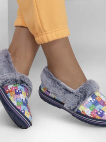 Сліпони Skechers BOBS Too Cozy - Rockstar Pawty модель 113692 NVMT Фото