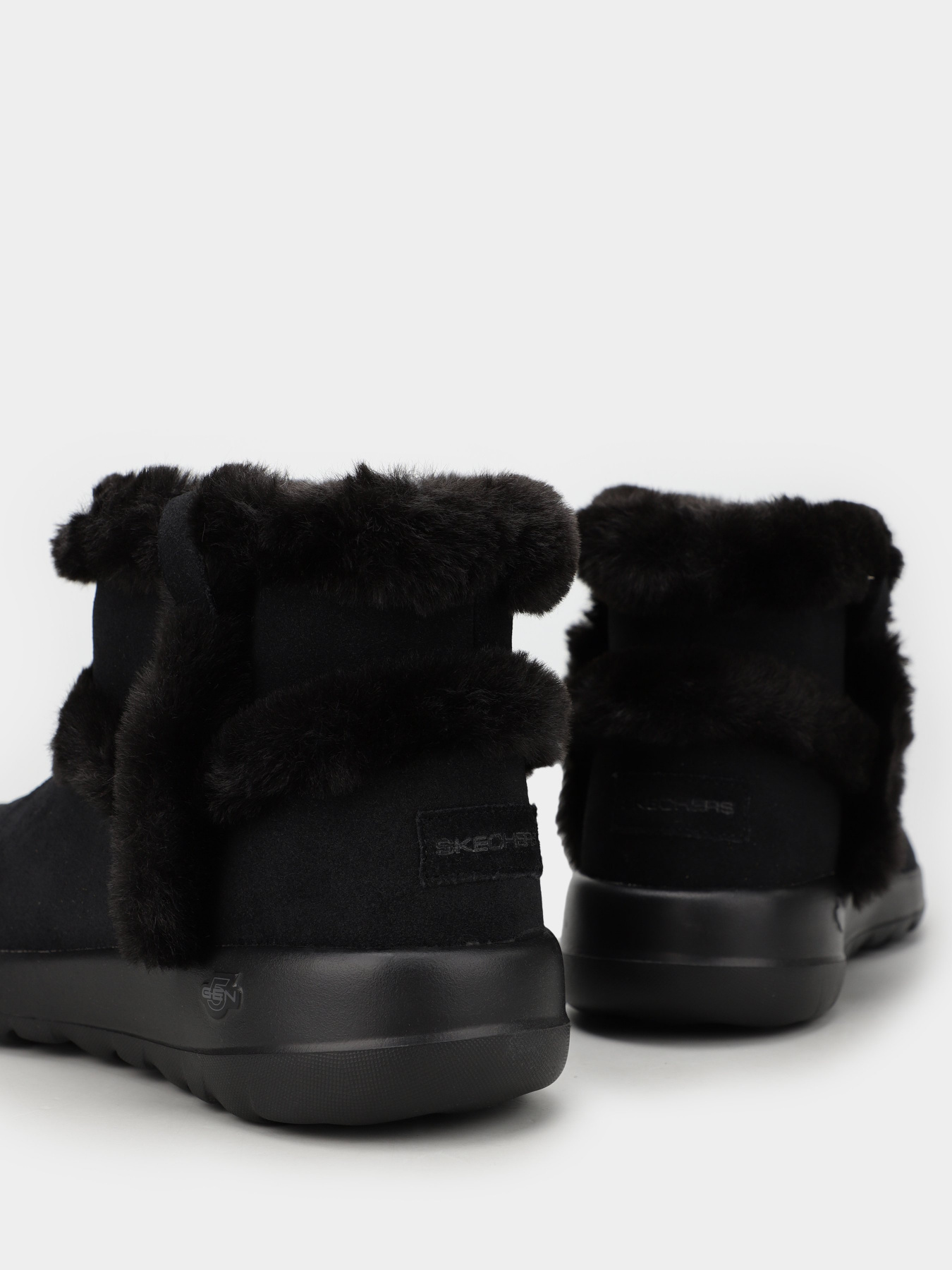 Ботинки Skechers On-the-GO Joy – Toasty Feels модель 144043 BBK Фото