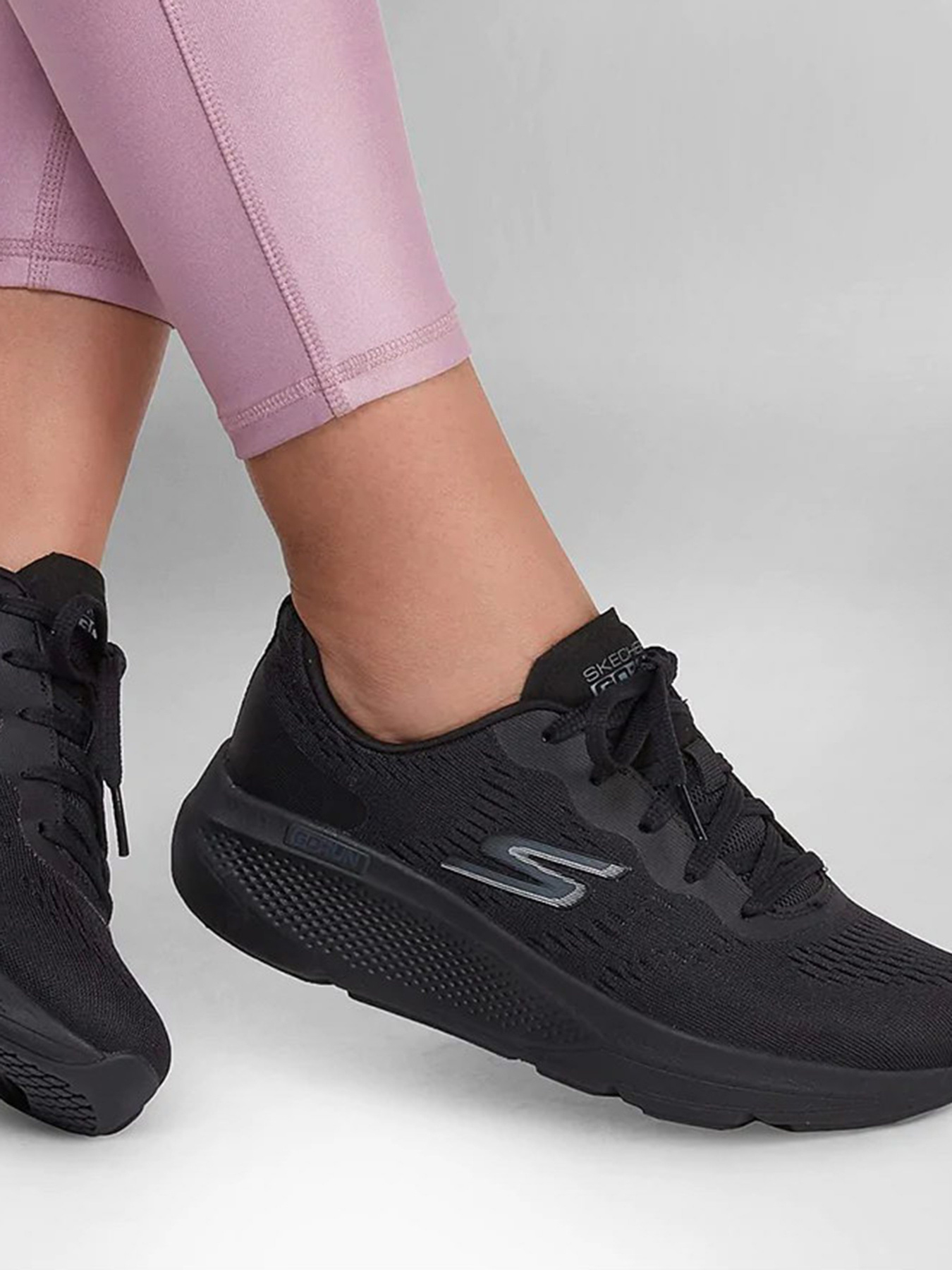 Кроссовки Skechers Go Run Elevate модель 128319 BBK Фото