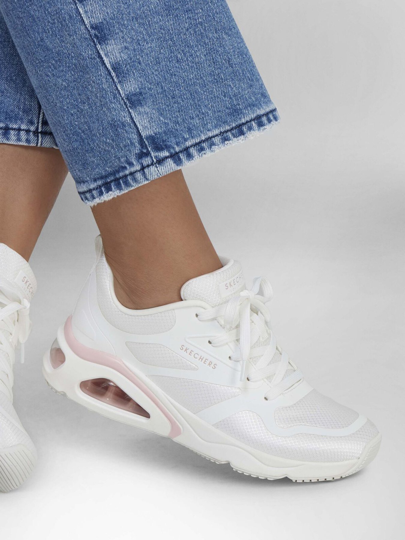 Кросівки повсякденні Skechers  Tres-Air - Revolution-Airy модель 177420 WHT Фото