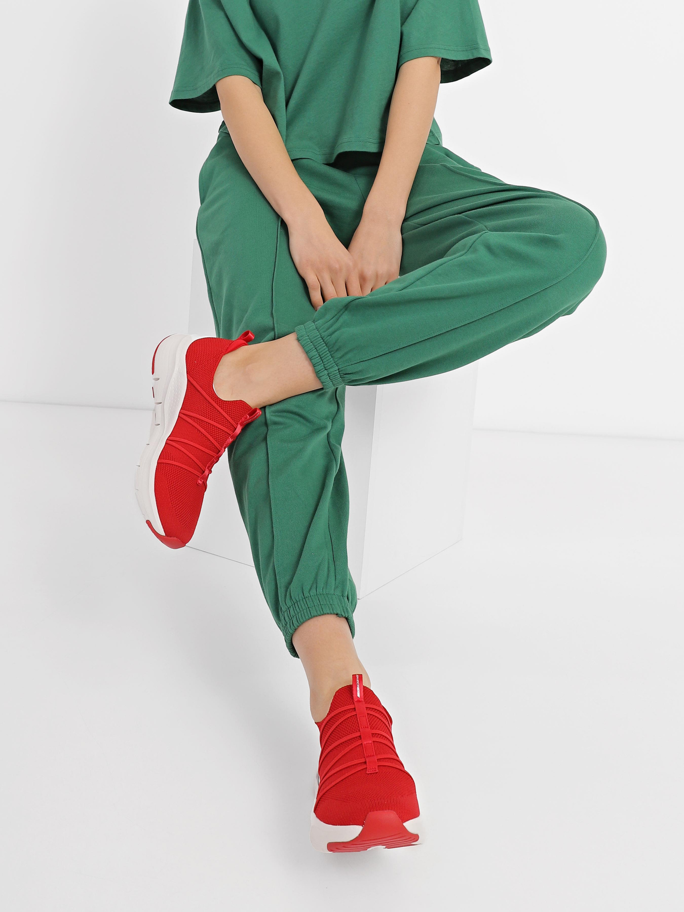 Слипоны Skechers Meditation – Gala Dance модель 149564 RED Фото