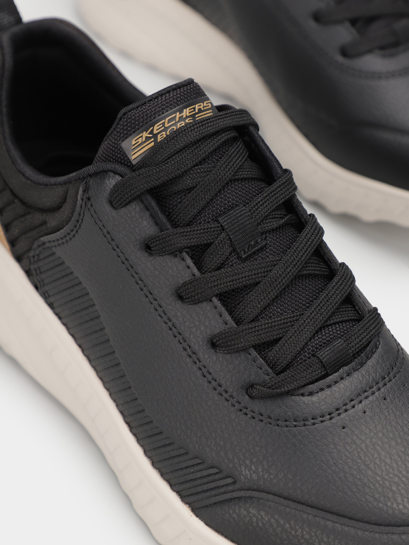 Кроссовки повседневные Skechers Bobs Squad Chaos модель 117235 BLK Кроссовки повседневные Skechers Bobs Squad Chaos модель 117235 BLK Фото