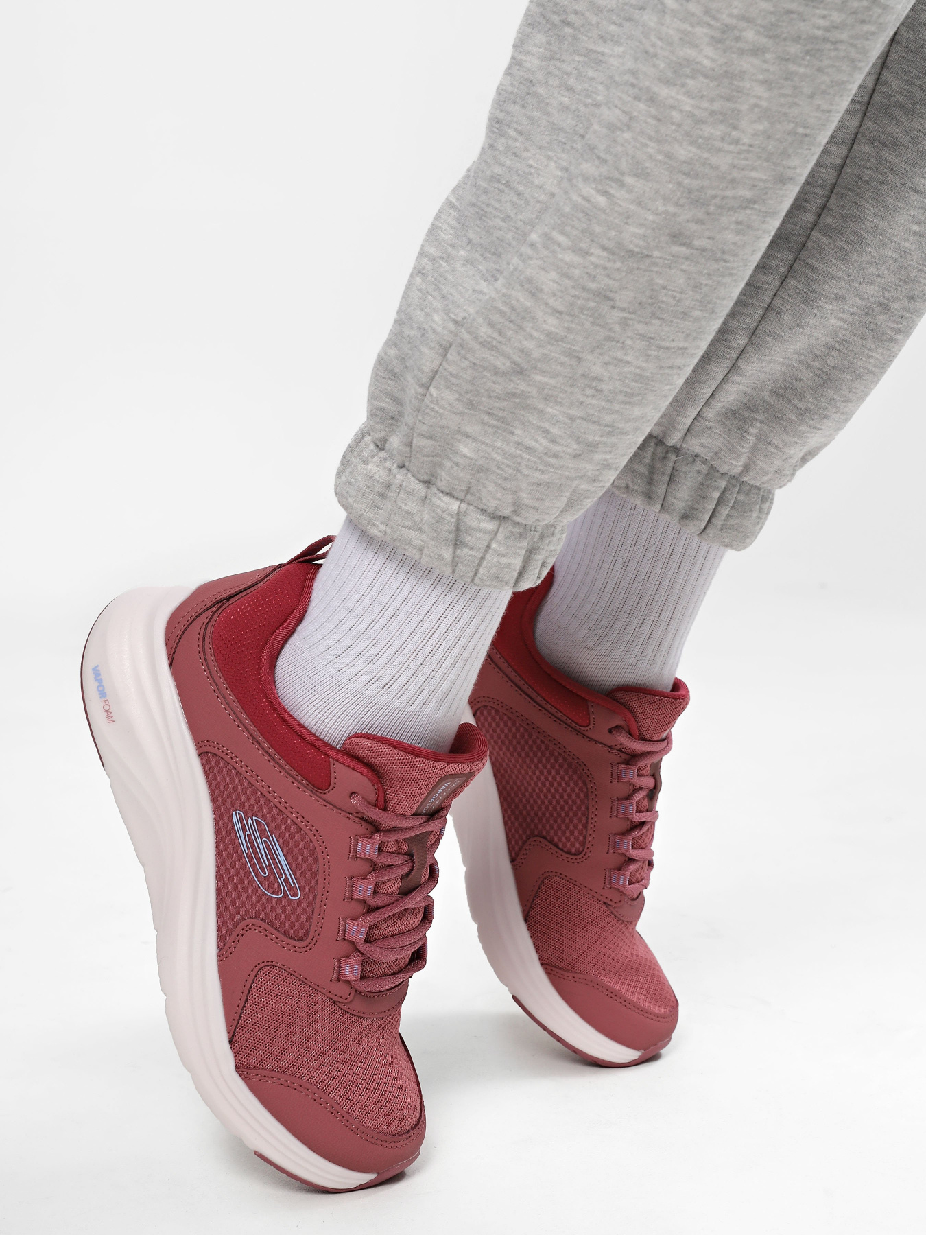 Кроссовки Skechers Vapor Foam - Lasting Moment модель 150023 MVBL Фото