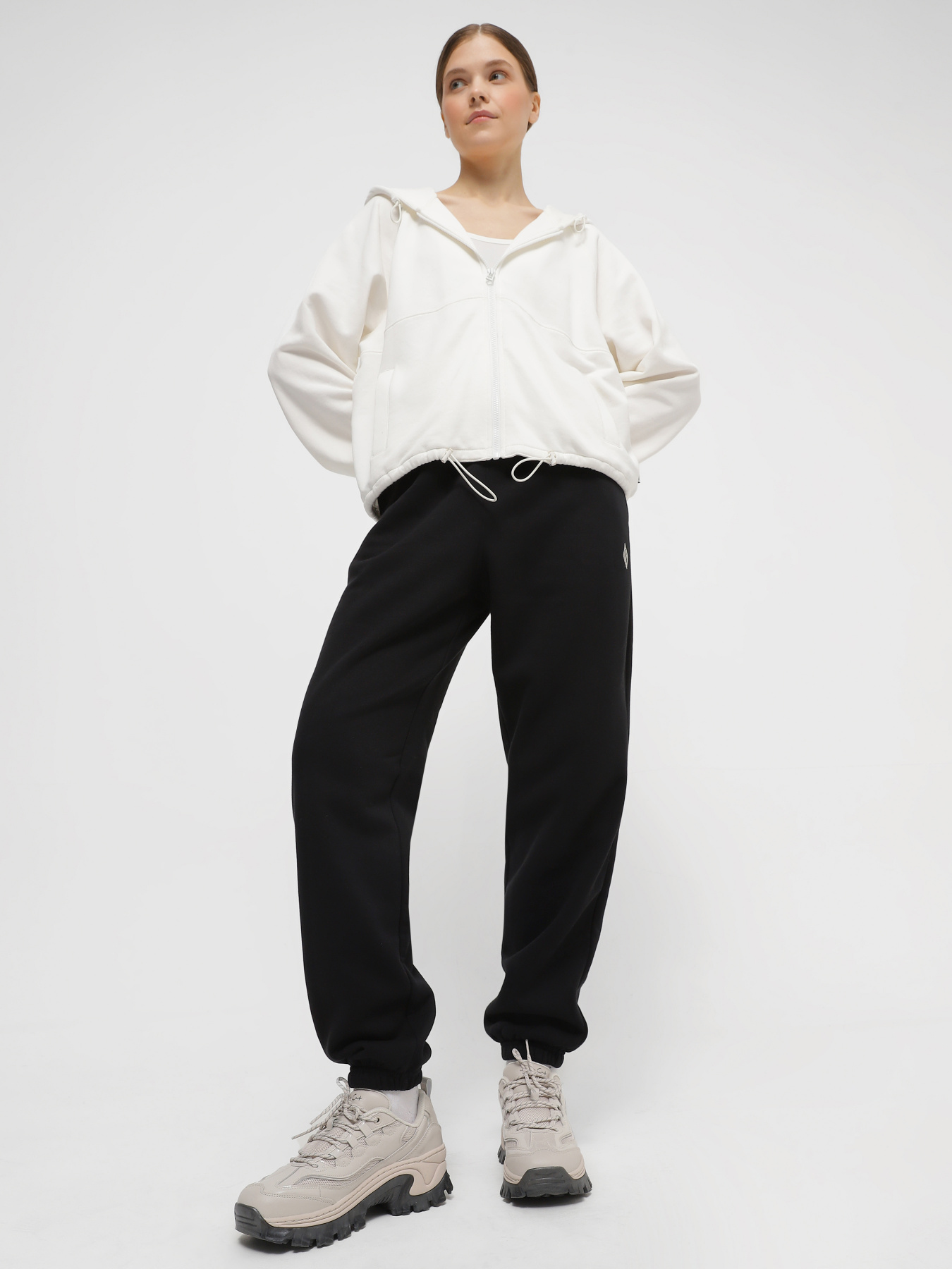 Кросівки повсякденні Skechers Doja Cat: Doja'Lite Shine модель 177941 OFWT Фото