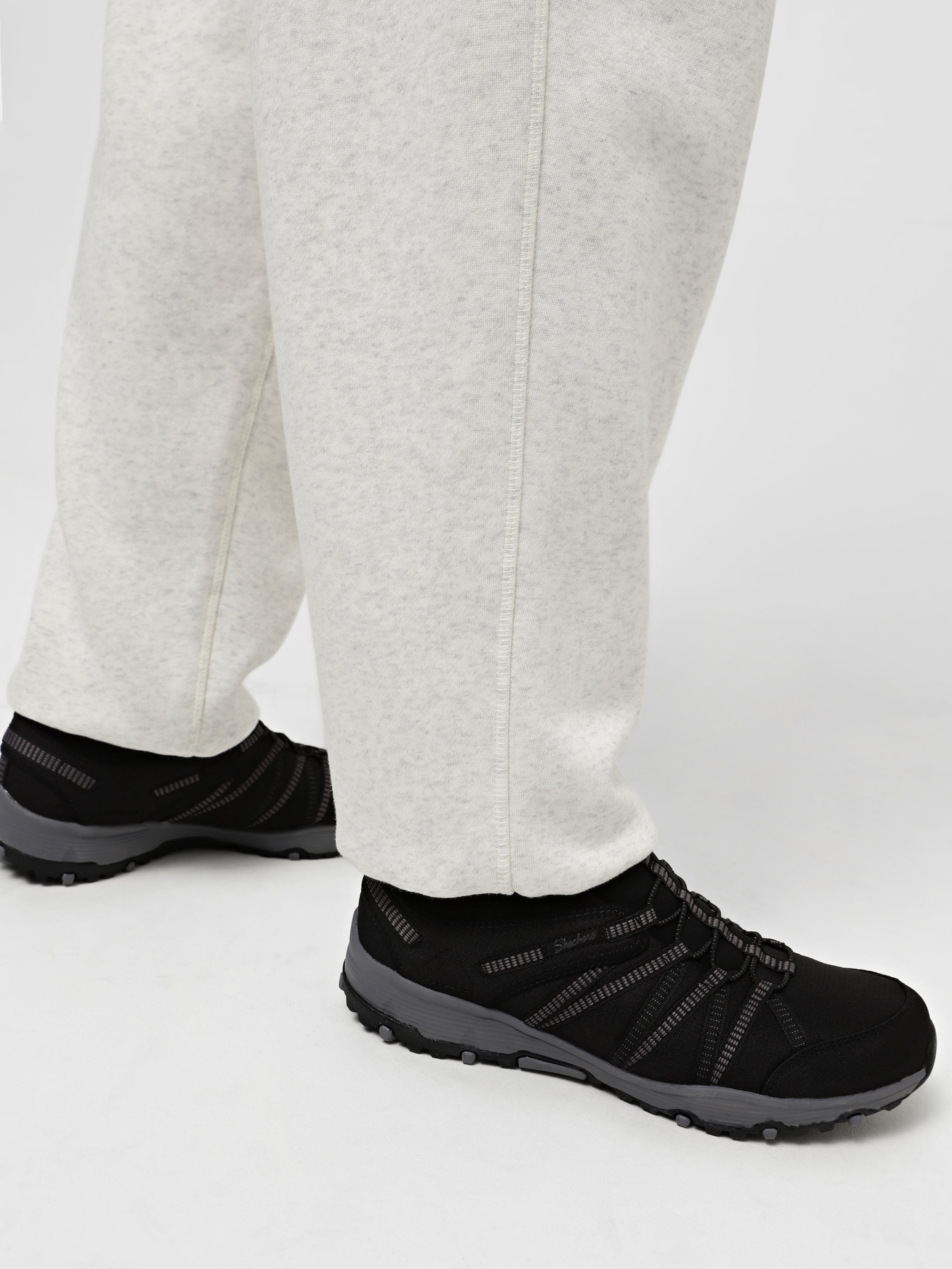 Кроссовки повседневные Skechers Seager Hiker - Creek Vibes модель 158421 BLK Фото