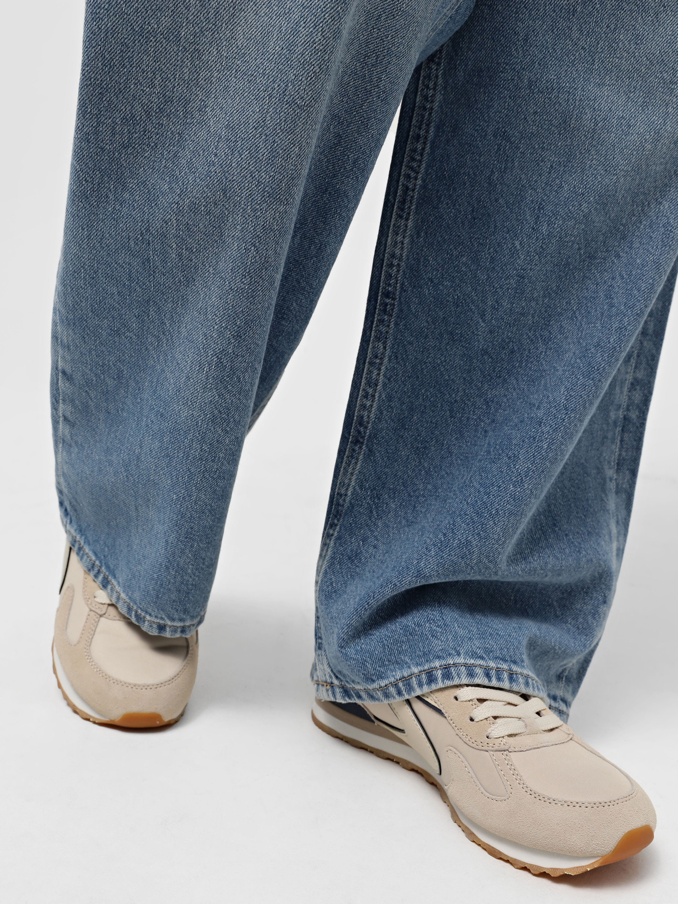 Кроссовки Skechers OG 85 - Swift and Sleek модель 177001 OFWT Фото